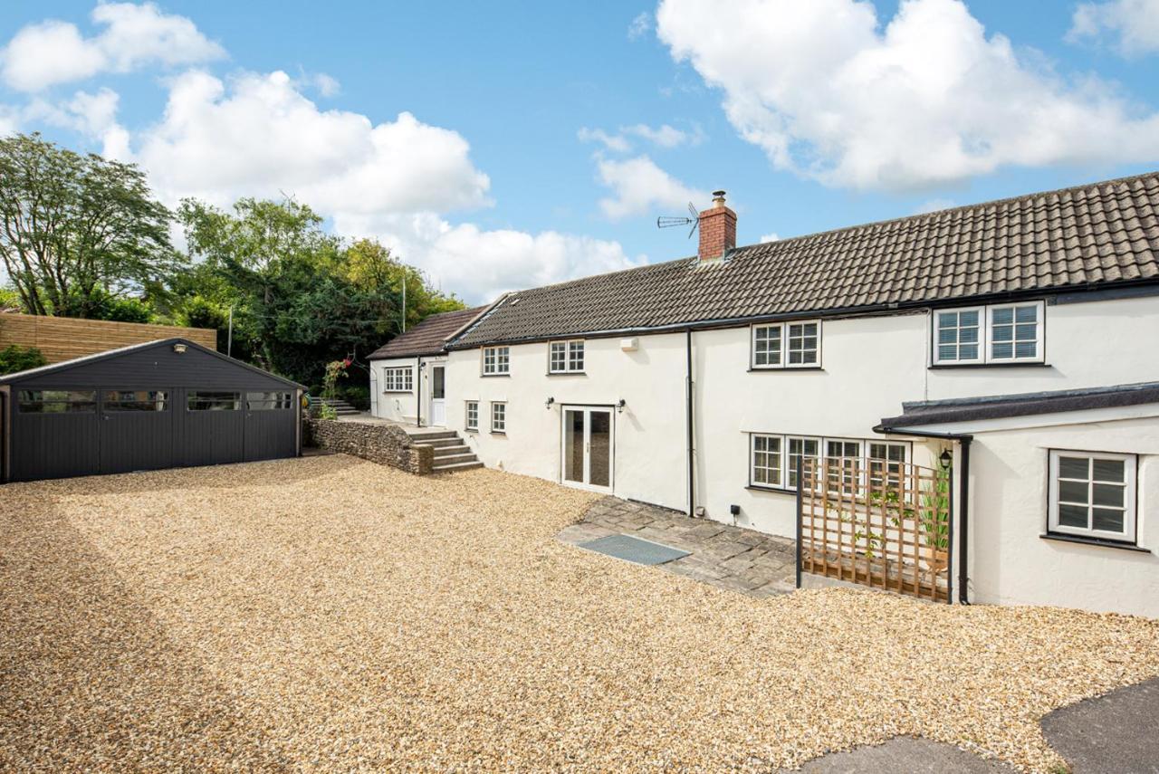 Villa Wisteria View Chippenham  Exterior foto