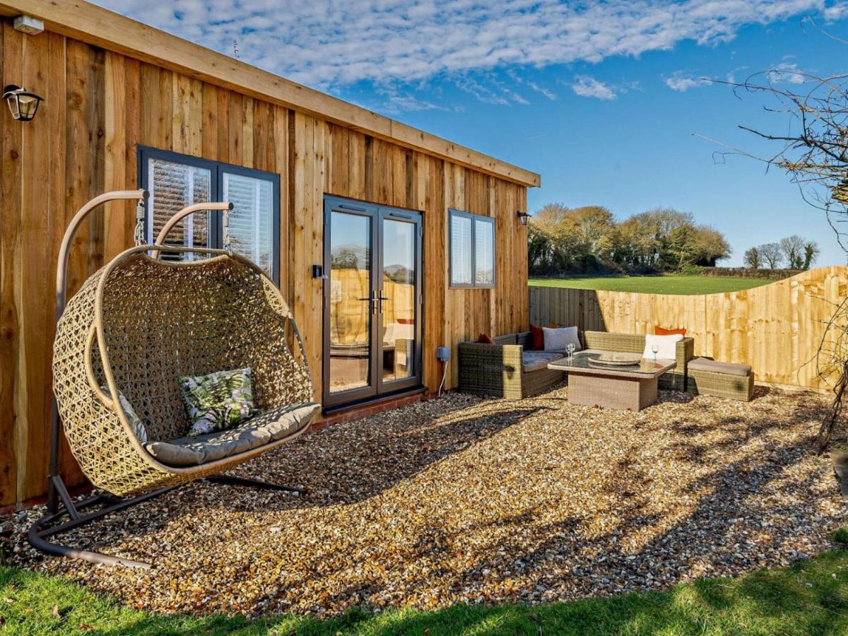 Villa Wisteria View Chippenham  Exterior foto